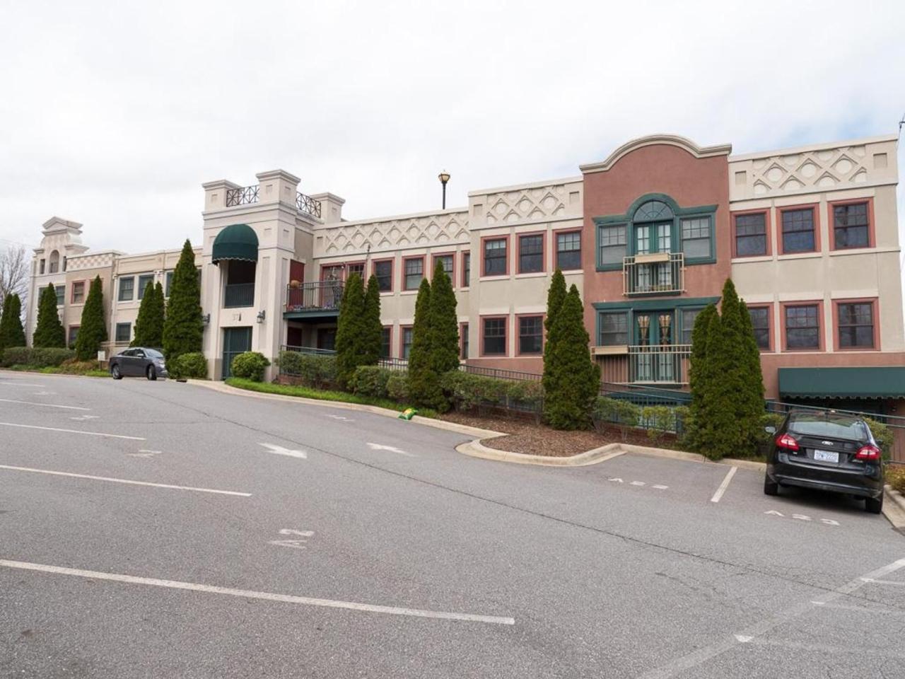 The Easy Spot Dt Parking Vila Asheville Exterior foto